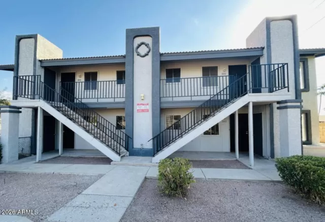 MLS: 7018746 Condo For Sale