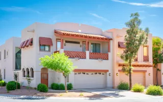 More Details about MLS # 7018790 : 333 N PENNINGTON DRIVE 19#19