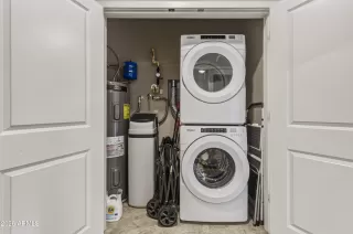 Photo #5: 7018843 Listing 