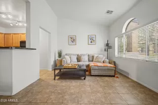 Photo #3: 7018857 Listing 