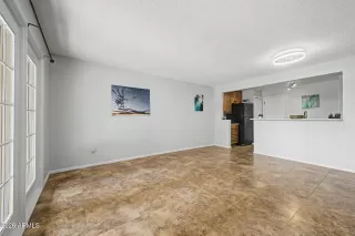 Photo #4: 7019041 Listing 