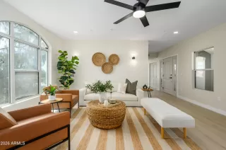 Photo #6: 7019138 Listing 