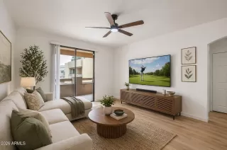 Photo #1: 7019141 Listing 