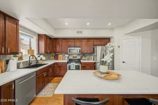 Photo #5: 7019544 Listing 