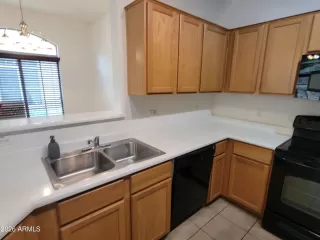 Photo #5: 7019580 Listing 