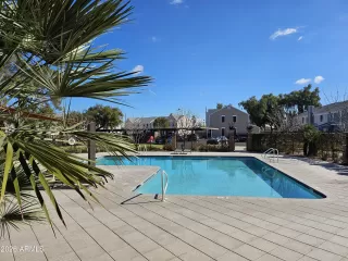 Photo #4: 7019702 Listing 