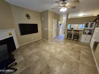 Photo #5: 7019702 Listing 