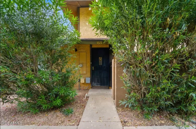 MLS: 7020036 Condo For Sale