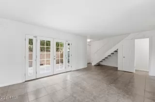 Photo #6: 7020036 Listing 