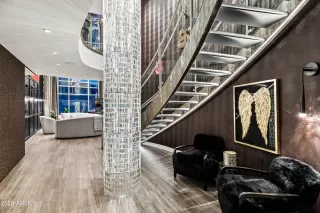 Photo #3: 7020201 Listing 