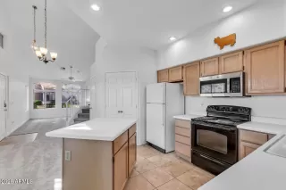 Photo #5: 7020496 Listing 