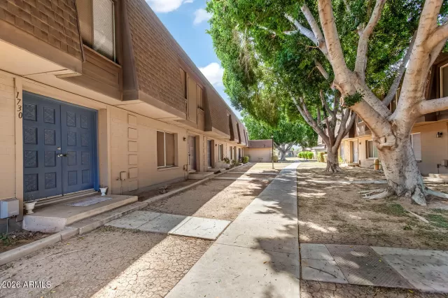 MLS: 7020539 Condo For Sale