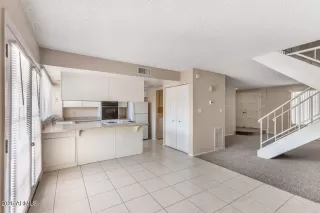 Photo #2: 7020539 Listing 