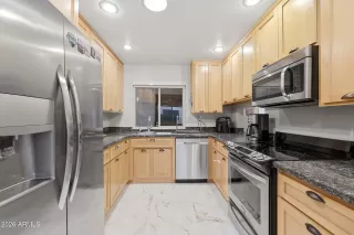 Photo #1: 7020541 Listing 