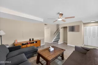 Photo #3: 7020919 Listing