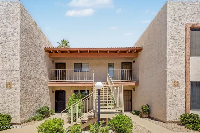 MLS: 7020992 Condo For Sale