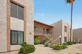 Photo #1: 7020992 Listing 