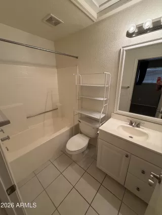 Photo #6: 7021118 Listing 