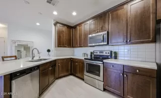 Primary Photo for MLS#: 7021224