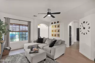 Photo #5: 7021396 Listing 