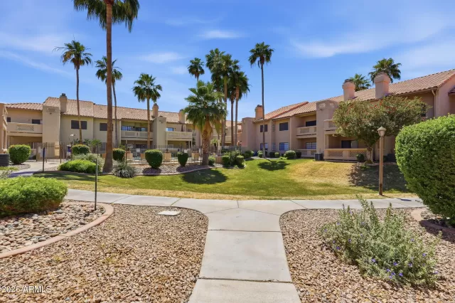 MLS: 7021530 Condo For Sale