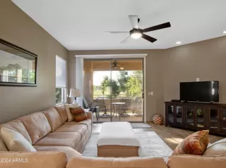 Photo #2: 7021828 Listing 