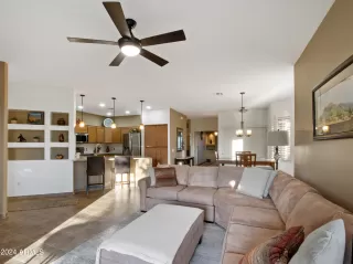 Photo #4: 7021828 Listing 