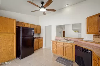 Photo #6: 7021905 Listing 