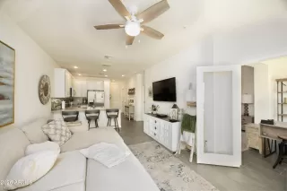Photo #2: 7022194 Listing 
