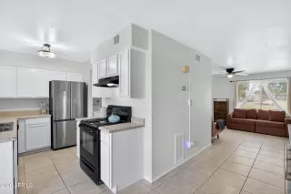 Photo #1: 7022724 Listing 