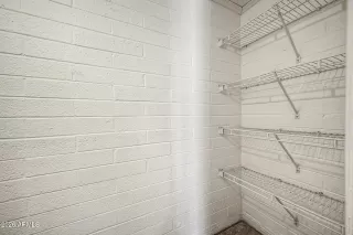 Photo #6: 7022763 Listing 