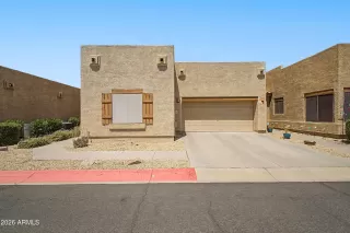 Browse active condo listings in AUGUSTA CASITAS