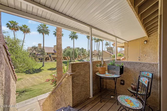 MLS: 7023653 Condo For Sale