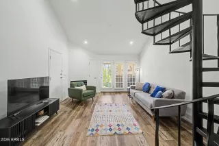 Photo #6: 7023653 Listing 