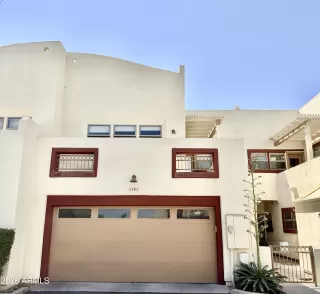 Photo #2: 7023847 Listing