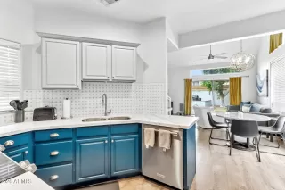 Photo #3: 7023875 Listing 