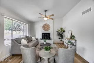 Photo #6: 7024225 Listing 