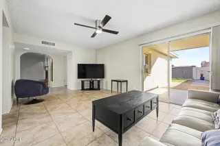 Photo #5: 7024490 Listing 