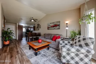 Photo #3: 7024622 Listing 