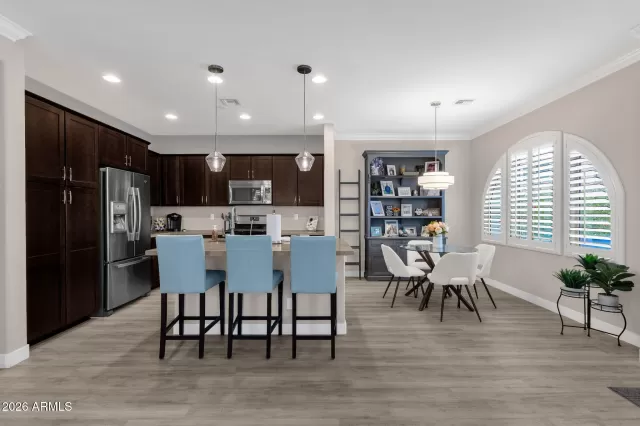 MLS: 7024699 Condo For Sale