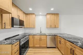 More Details about MLS # 7024788 : 141 N DATE 6#6