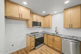 Photo #4: 7024788 Listing 