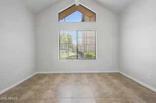Photo #4: 7024871 Listing 