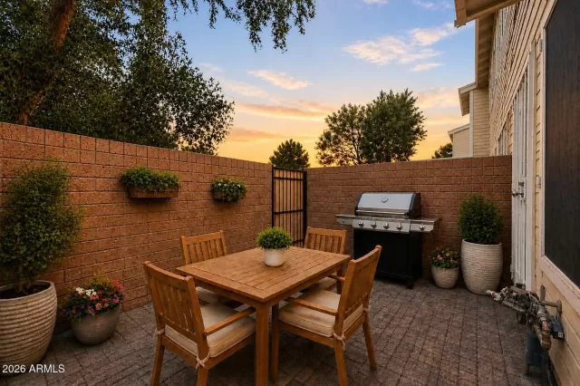 MLS: 7024916 Condo For Sale
