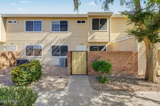 Photo #6: 7024916 Listing 