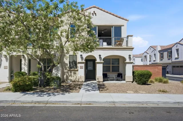 MLS: 7024967 Condo For Sale