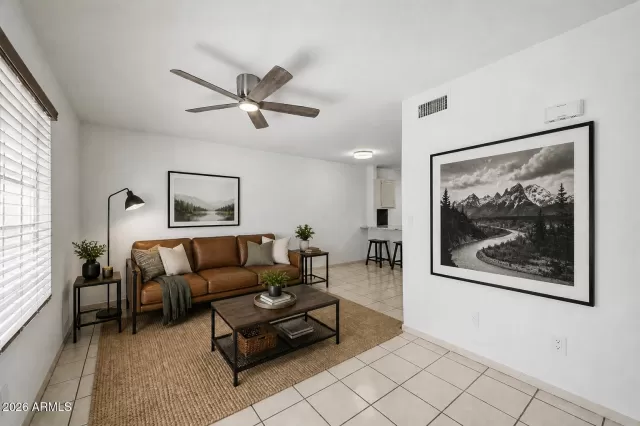 MLS: 7025172 Condo For Sale