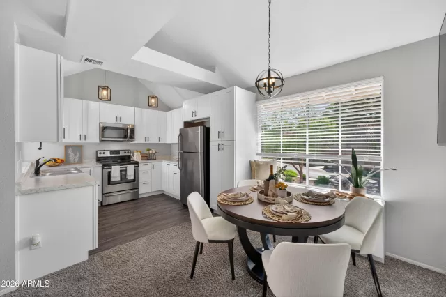 MLS: 7025275 Condo For Sale