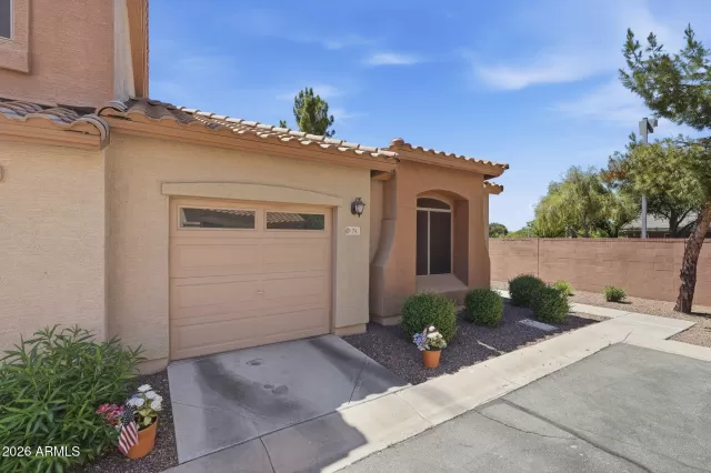 MLS: 7025279 Condo For Sale