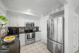 Photo #4: 7025715 Listing 